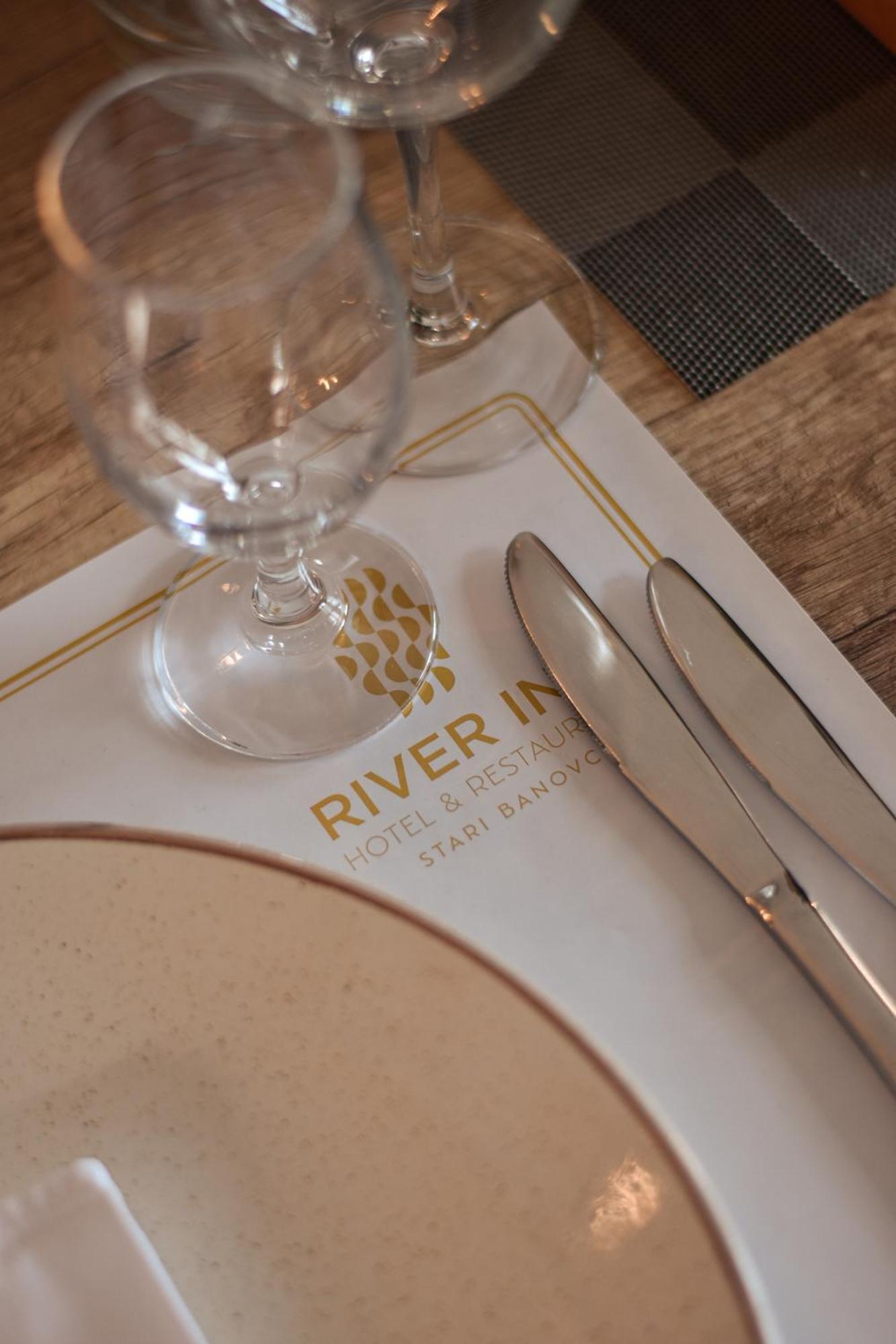 River Inn Stari Banovci Dış mekan fotoğraf